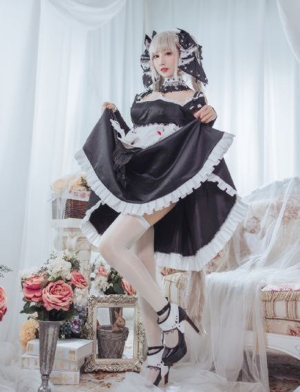 中文日韩服装特点_1080神马影院手机在线