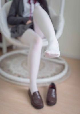 台湾巜豪妇荡乳4_HD手机免费观看完整